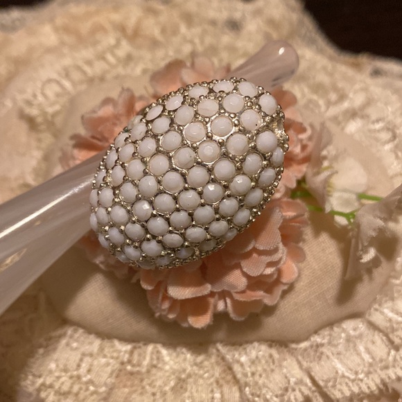 Ring - Picture 5 of 7